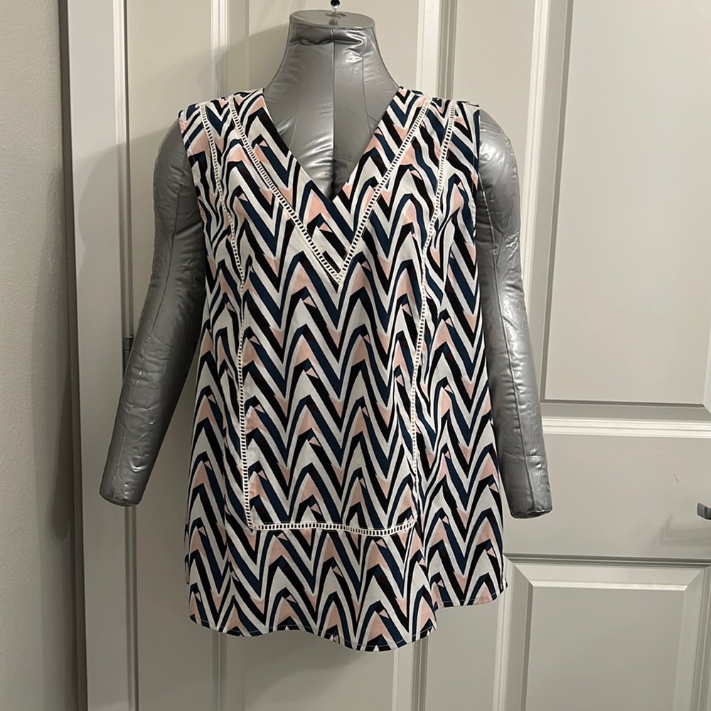 Halogen Abstract Tank Top, Size: Medium